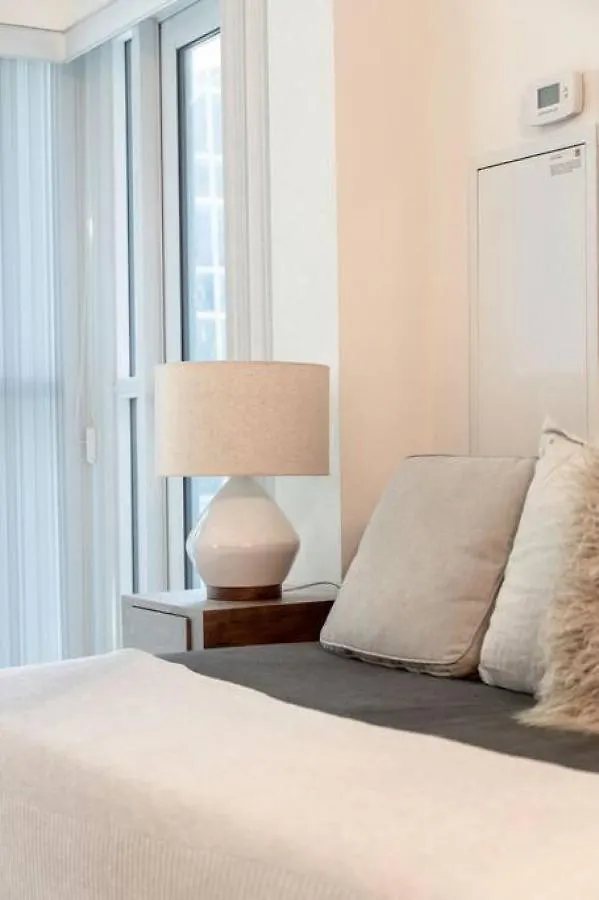 Holiday home Lux 2Br 1Ba Steps To Cn Tower W Parking Included Villa Toronto